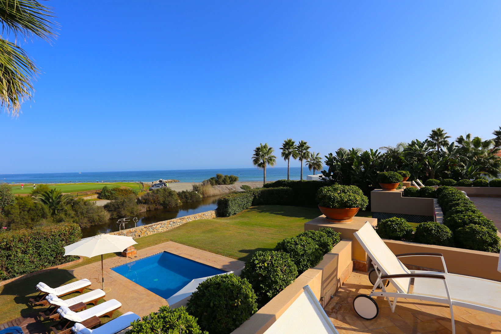 Villa til leie i  Estepona